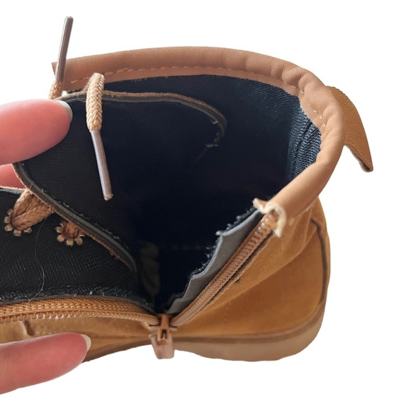 Cute Girls Boots - Picture 7 of 9